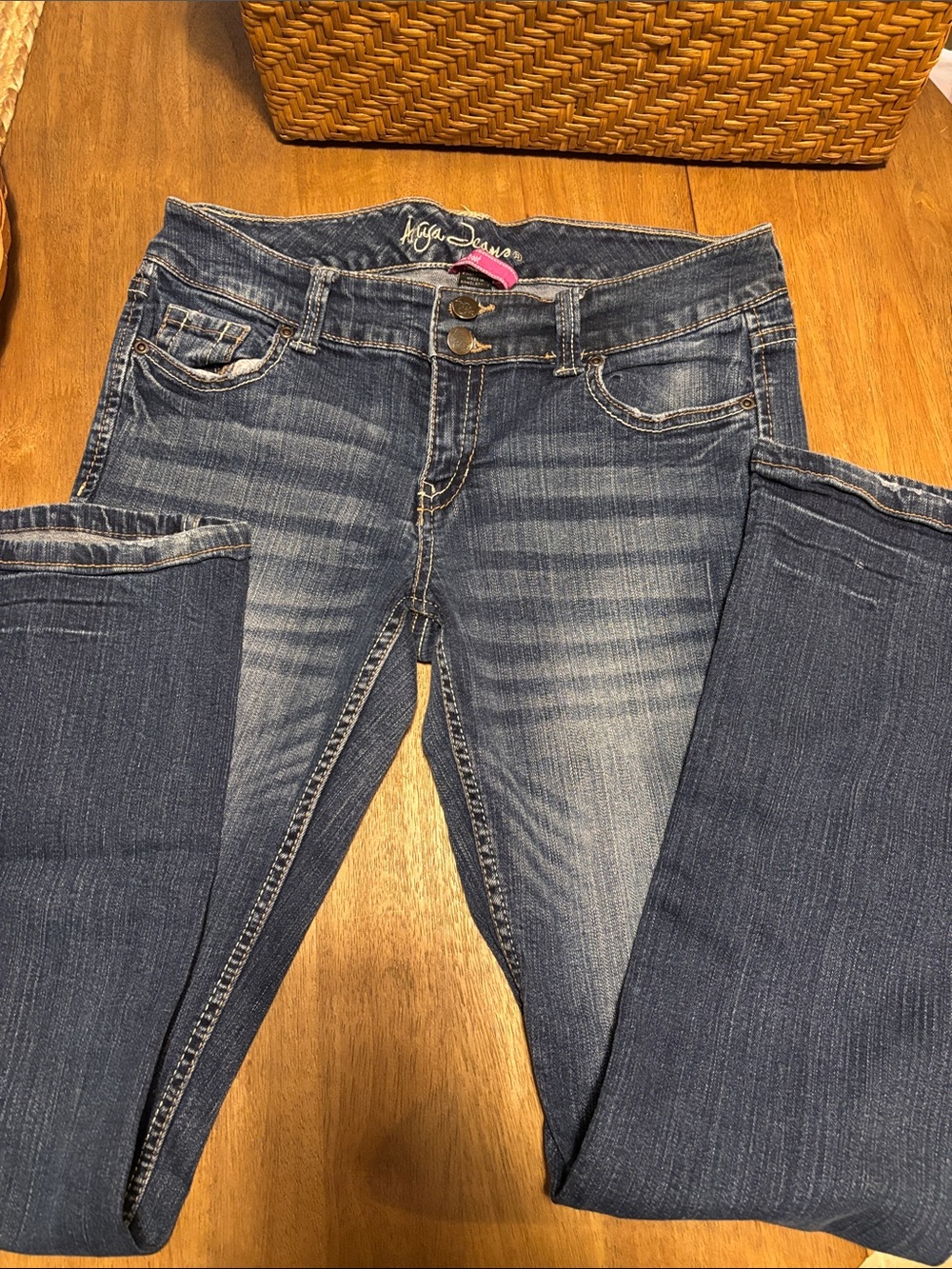 Ariya low rise boot cut jeans